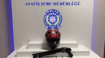 Sakarya'da Yağ Bakım Servisine Silahlı Saldırı: 2 Yaralı