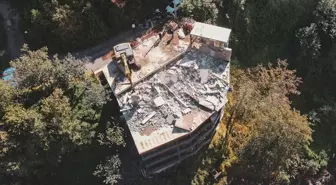 Rize'de Fırtına Vadisi'nde İzinsiz Yapılar Yıkılıyor