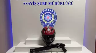 Sakarya'da Silahlı Saldırı: 2 Yaralı, 3 Şüpheli Gözaltında