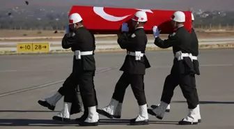 Şehit Piyade Er Eyüp Güner için Gaziantep'te tören düzenlendi