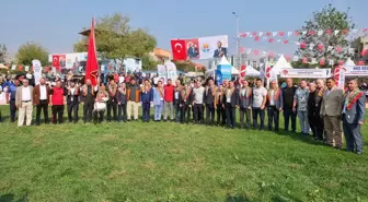 9. İsmet Atlı Karakucak Güreşleri'nde Recep Kara Başpehlivan Oldu