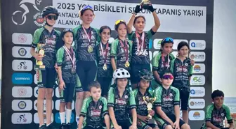 Akhisar Sporcuları Türkiye Kupası'nda Birinci Oldu