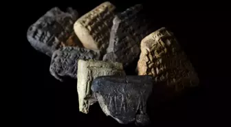 Aççana Höyük'te M.Ö. 1500 Yıllarına Ait Tabletler Bulundu