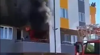 Mersin'de Evde Yangın: Maddi Zarar, Can Kaybı Yok