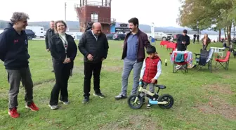 Ferizli'deki Büyük Akgöl, Doğaseverlerin Gözdesi Oluyor