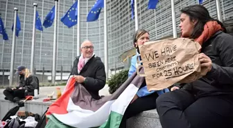 AB Komisyonu Önünde İsrail'e Baskı İçin Protesto
