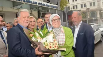 AK Parti'den İzmir Esnafına Destek Ziyareti