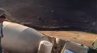 Batman'da Beton Mikseri Şarampole Yuvarlandı: Sürücü Yaralandı