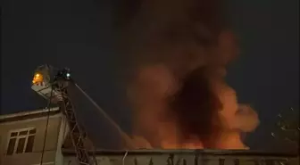 Beyoğlu'nda Kundaklama Olayı: 21 Yaşındaki Kadın Gözaltında