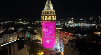 Galata Kulesi, Meme Kanseri Farkındalık Ayı İçin Pembe Renkle Işıklandırıldı