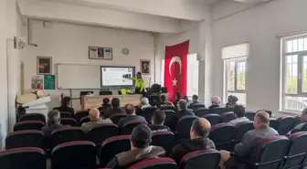 Hüyük'te Öğrenci Servis Şoförlerine Eğitim ve Haşhaş Üretimi Toplantısı