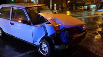 Alkollü Sürücü Trafik Işığında Kazaya Sebep Oldu