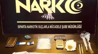 Isparta'da Uyuşturucu Operasyonları: Metamfetamin ve Bonzai Ele Geçirildi