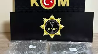 Lüleburgaz'da Durdurulan Araçta 1 Kilo 170 Gram Skunk Ele Geçirildi