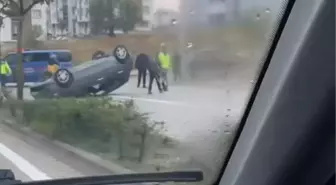 Bursa'da Takla Atan Otomobilin Sürücüsü Yaralandı