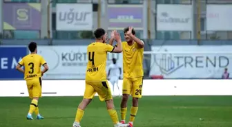İstanbulspor'un Emrecan Uzunhan'ı Kariyerinin İlk Lig Golünü Attı