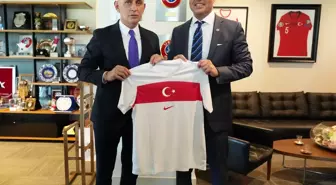 Fenerbahçe Başkanı Sadettin Saran, TFF Başkanı Hacıosmanoğlu'nu Ziyaret Etti