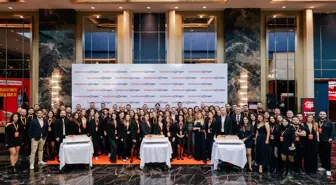 Hepsiburada, 'Efsane Kasım' ile 10. Yılını Kutladı