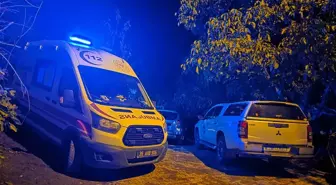 İzmir'de Aile İçi Tartışma Kanlı Bitti: Baba Oğlunu Öldürdü, Eşini Yaraladı