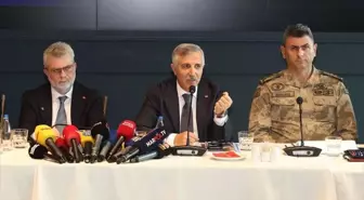 Kahramanmaraş'taki Enkaz Kaldırma Çalışmaları Yüzde 99 Tamamlandı