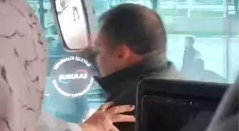 Bursa'da Otobüs Kavgası: Yolcu Babası Şoföre Yumruklarla Saldırdı