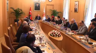 Kurtulmuş: Aile Değerleri Gelecek Nesillere Aktarılmalı