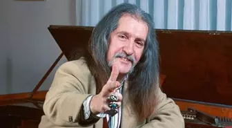 Alanya sahilinde Barış Manço sürprizi! Görenler hayran kaldı