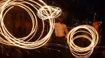 Hindu Işık Festivali Diwali Pakistan ve Bangladeş'te Kutlandı