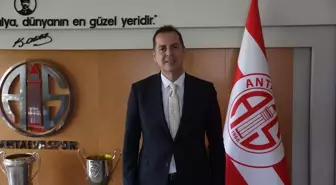 Antalyaspor Başkanı Rıza Perçin, Gueye'yi 'Antalya'nın Osimhen'i' Olarak Nitelendirdi