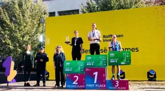 Bilecikli Sebahat Demir Tiran Maratonu'nda İkinci Oldu