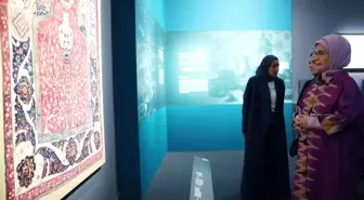 Emine Erdoğan, Katar'da İslam Eserleri Müzesi'ni ziyaret etti