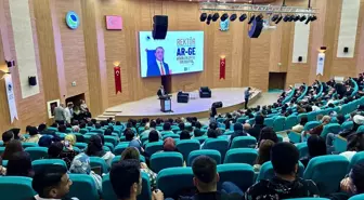 KAEÜ Rektörü Karahocagil, AR-GE Gönüllüleriyle Buluştu