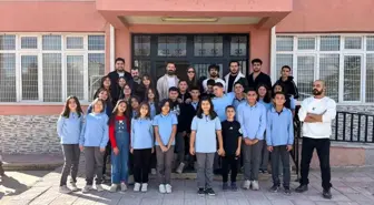 Eskişehir'de Öğrencilere Ücretsiz Tıraş Hizmeti Sağlandı