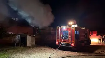 Konya'da Müstakil Evde Yangın: Bitişikteki Eve Sıçradı