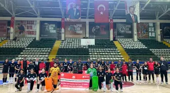 Depremzedelerden Oluşan Hokey Takımı Muğla'da Dostluk Maçları Yaptı