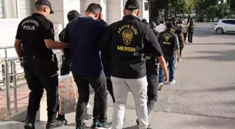 Mersin'de Eş Zamanlı Fuhuş Operasyonu: 10 Gözaltı