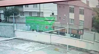 Amasya'da Sokağa Park Edilen Traktör Römorkları Aktivite Gösterdi