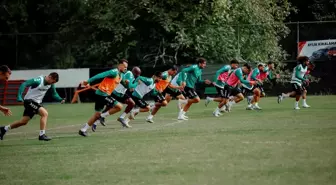 Sakaryaspor, Keçiörengücü Maçı için Hazırlıklarını Sürdürüyor