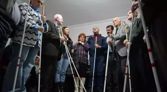 Samsun'da Görme Engellilere Beyaz Baston Bağışı