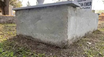 Tekirdağ'da Mezarlıktan Çalınan Kabir Mermerleri Ev Bahçesinde Bulundu