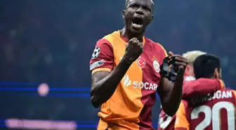 Yok artık Osimhen! 3 dakikada kulüp tarihine geçti