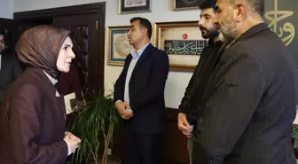 Bakan Göktaş, Rojin Kabaiş'in Babasıyla Bir Araya Geldi