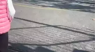 Eyüpsultan'da Okul Kapısı Öğrencilerin Üzerine Devrildi: 4 Yaralı