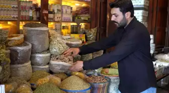 Gaziantep'te Kış Hazırlıkları Başladı: Bitkisel Ürünlere İlgi Artıyor