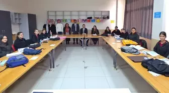 Gelibolu İlçe Milli Eğitim Müdürü Kadir Aydın, Meslek Lisesi Öğrencileriyle Buluştu