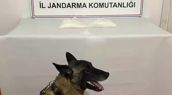 Van'da Jandarma 2 Kilogram Metamfetamin Ele Geçirdi