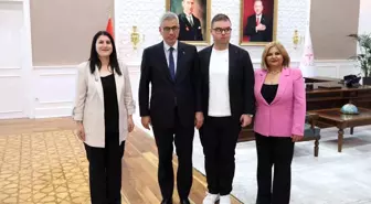 Otizmli Bireylerin Ruh Sağlığı Raporu Sağlık Bakanı'na Sunuldu