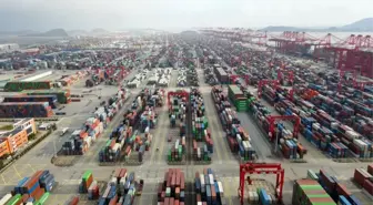 Şanghay'ın Dış Ticareti Yüzde 5,4 Artarak 3,34 Trilyon Yuana Ulaştı