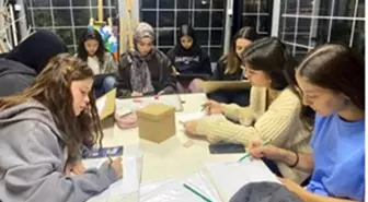 Aydın'da Yurtlarda Öğrencilerin Gelişimi İçin Kurslar Düzenlendi