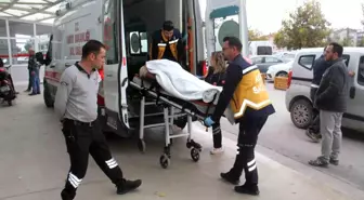 Beyşehir'de İnşaatta Yüksekten Düşen İşçi Yaralandı